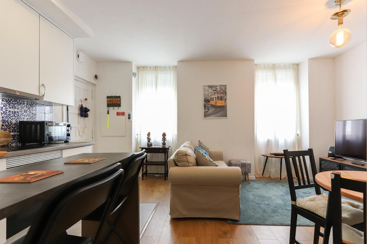 Wal Apartments- 3 Bedrooms With Parking Space Lisbon Exterior photo